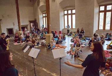 Filharmoniště: Šlechtický dvůr i klášter (s dětmi od 0 do 3 let)