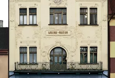 Muzeum umění a designu Benešov