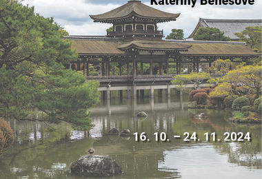 Pozvánka na výstavu fotografií Kateřiny Benešové "Japonsko: Zahrady, chrámy, svatyně a neony"