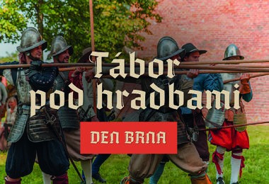 Tábor pod hradbami